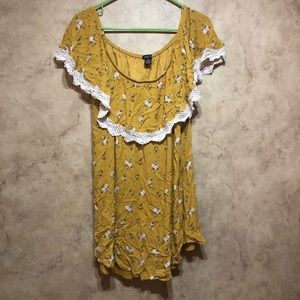 Rue21 Yellow Floral Top